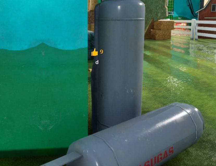 Gray cylinder on grass hiding spot screenshot