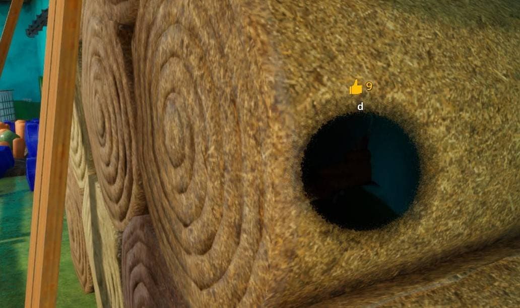 Hay roll gap hiding spot in Meccha Chameleon